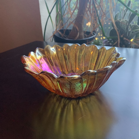 Vintage Carnival Glass Revival 70s Sunflow…
